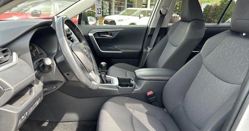 Toyota RAV4 cena 119900 przebieg: 86250, rok produkcji 2019 z Kędzierzyn-Koźle małe 352